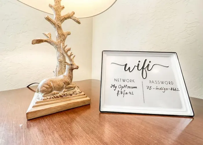 Holiday home Tiny Timber Tree New
